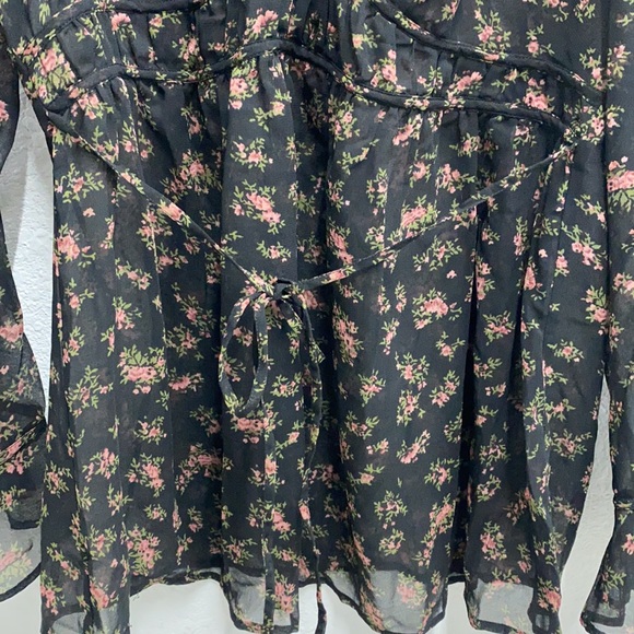 Oh Baby by Motherhood Maternity Sheer Floral Rose Blouse | Black & Pink | M - Picture 9 of 9